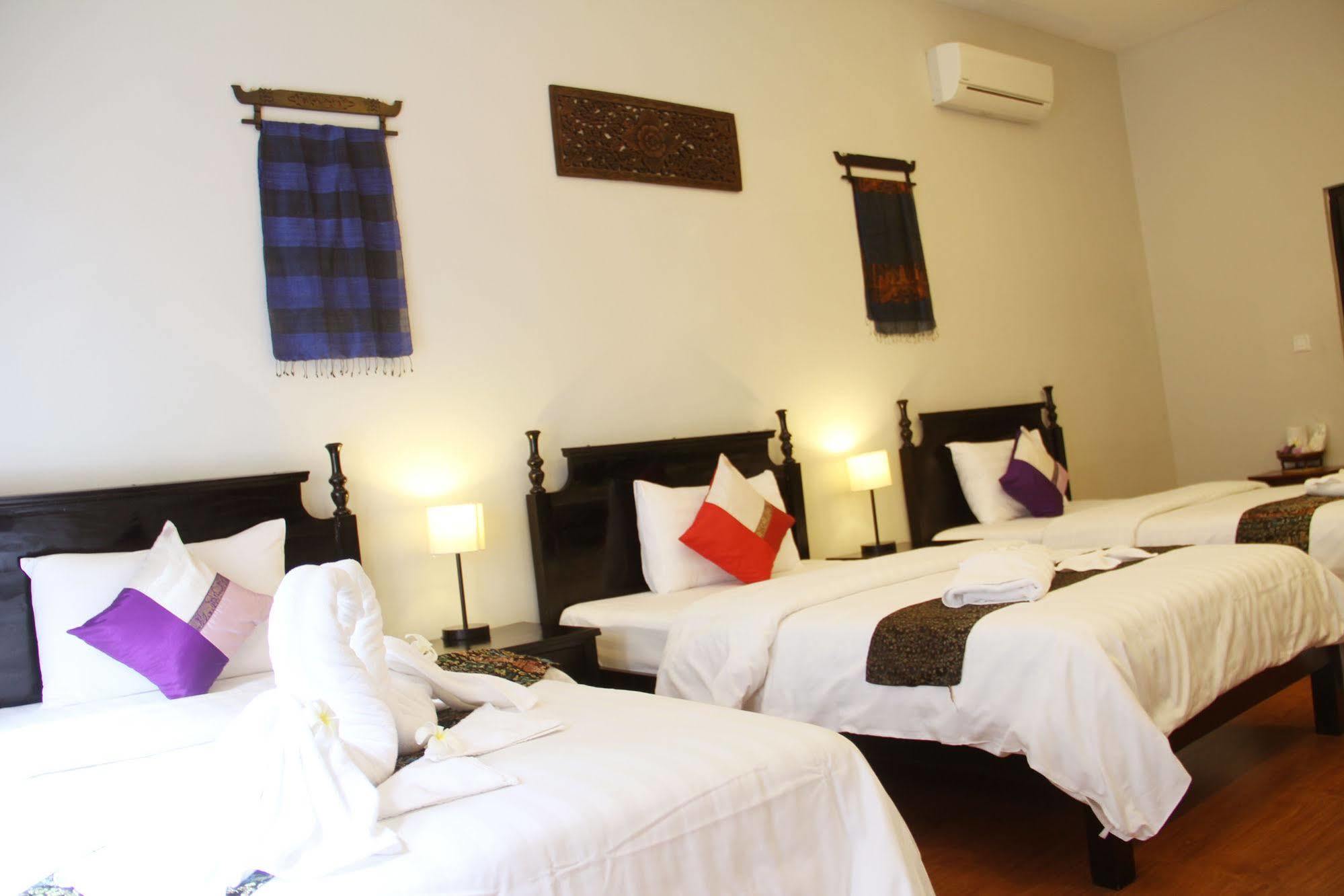Cozy Boutique Hotel Phnom Penh Exterior photo